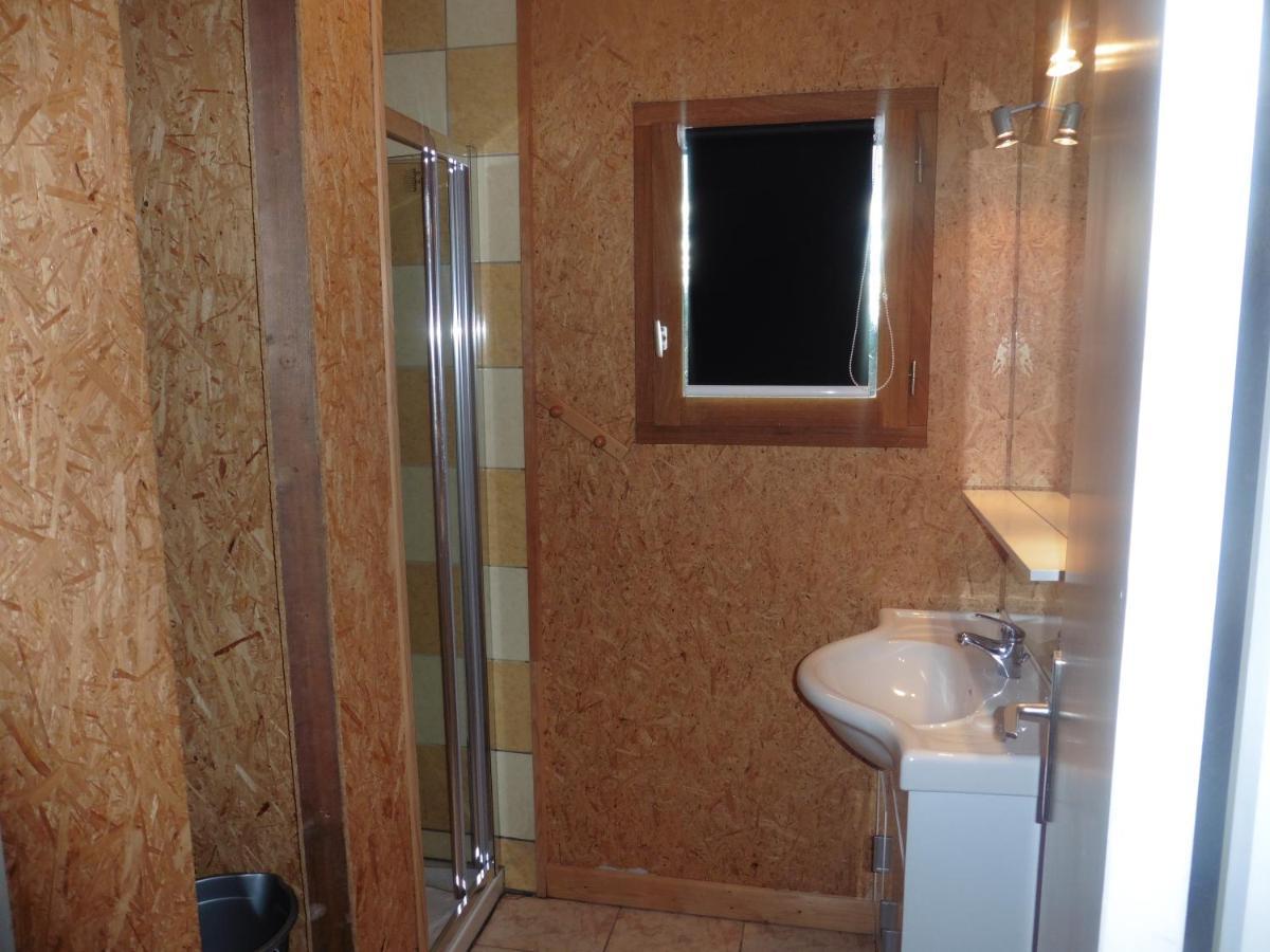Camping Le Montbartoux Vollore-Ville Zewnętrze zdjęcie