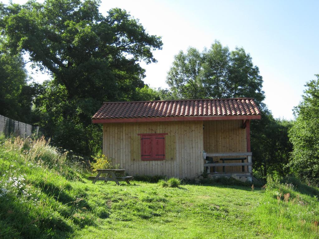 Camping Le Montbartoux Vollore-Ville Zewnętrze zdjęcie