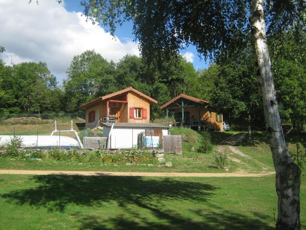 Camping Le Montbartoux Vollore-Ville Zewnętrze zdjęcie