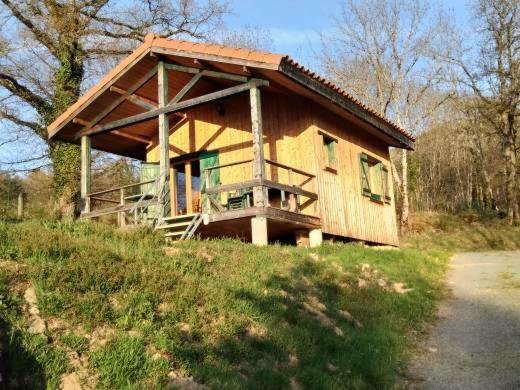 Camping Le Montbartoux Vollore-Ville Zewnętrze zdjęcie